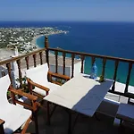 بيت للعطل House In With An Amazing Sea View سكيروس